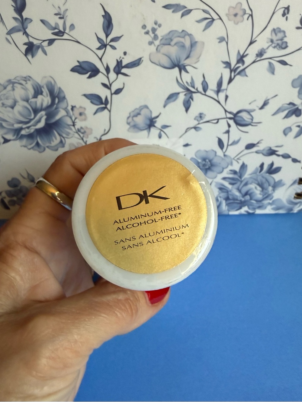 Donna Karan Cashmere Mist Deodorant Stick — White - Picture 5 of 5